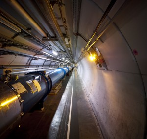 Tunel LHC - spoje byly opraveny